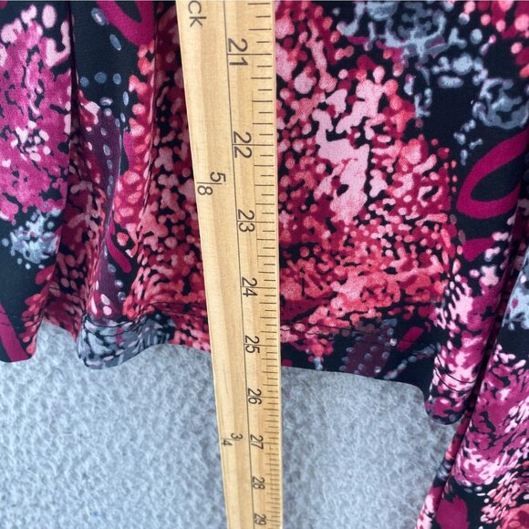 Chicos Top Womens 2 US Large Pink Floral Wrap Belted 3/4 Sleeves Stretch Knit - Picture 8 of 9